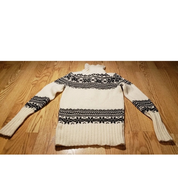 J Crew Women's Sweater Size: Small Mohair & Wool Blend - Picture 10 of 13